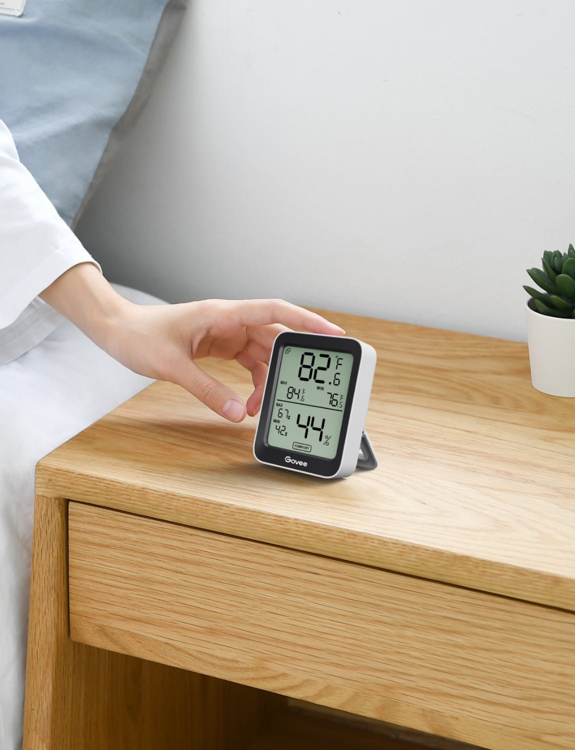 Govee Bluetooth Thermometer Hygrometer with Screen - Smart Sensor - Govee - Zenox